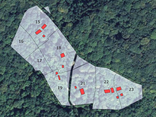 Superposition des parcelles de tuilerie avec une vue aérienne actuelle (source : Géoportail/IGN)